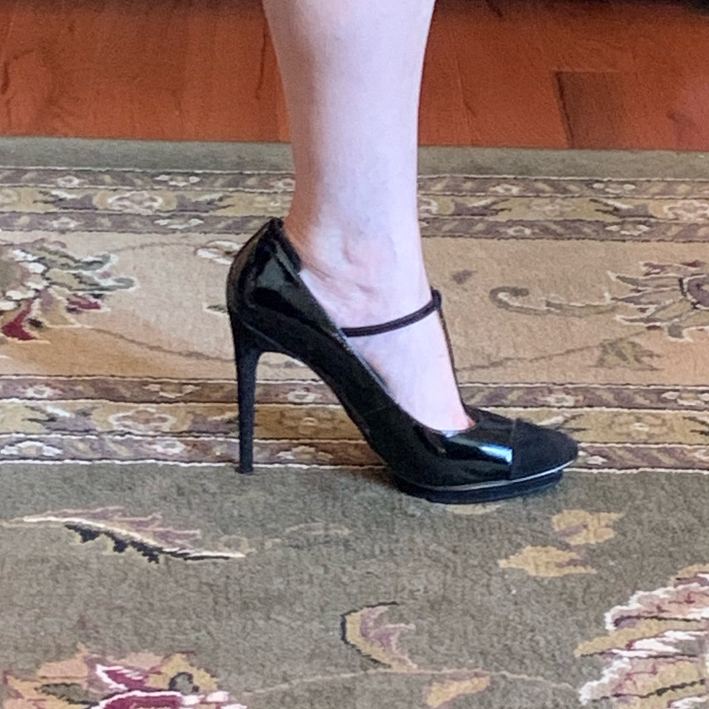 EUC Ann Taylor Stiletto Heel